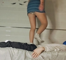 【啦啦啦】杺月女王超臭原味暴力踩踏87877