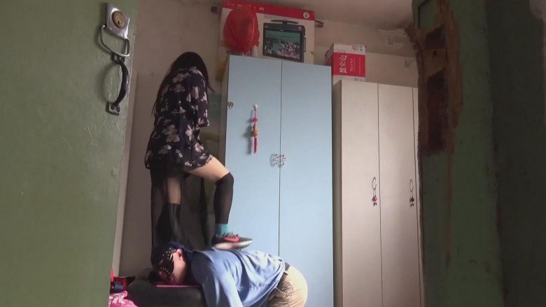 112903uuuxqnjd5gldzcgi.jpg 112903uuuxqnjd5gldzcgi.jpg