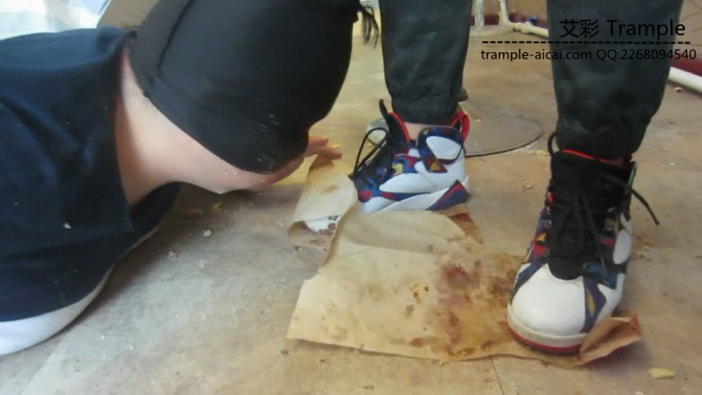 014311llpnxerelephdr91.jpg 014311llpnxerelephdr91.jpg