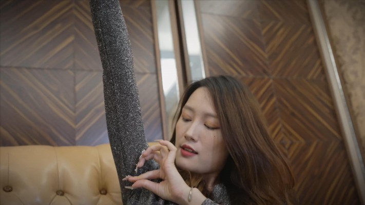 055719emxuehuhazs676p2.jpg 055719emxuehuhazs676p2.jpg