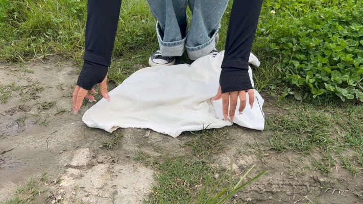 131949wke1821lak2blk2f.jpg 131949wke1821lak2blk2f.jpg